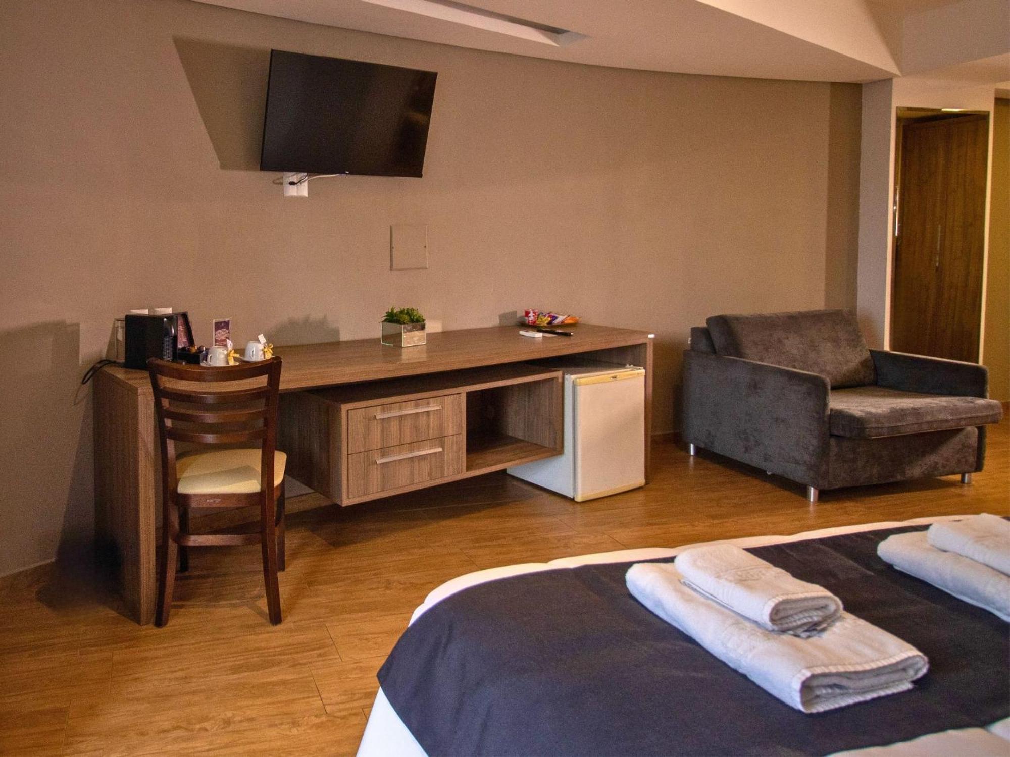 Continental 4*